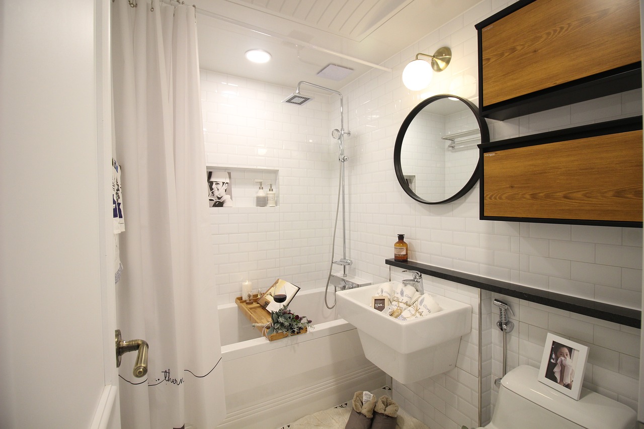 7 skutecznych sposobów na umycie kabiny prysznicowej